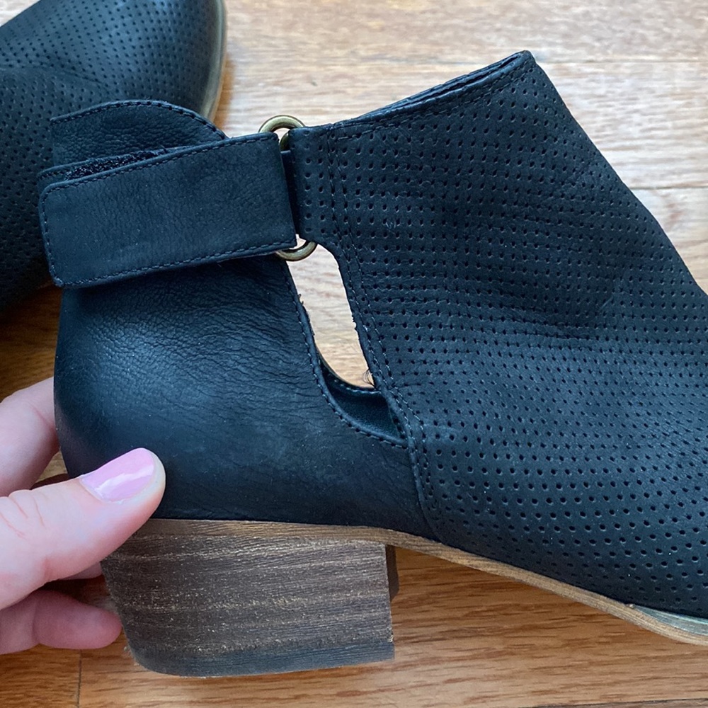 Caslon Booties - Picture 5 of 6
